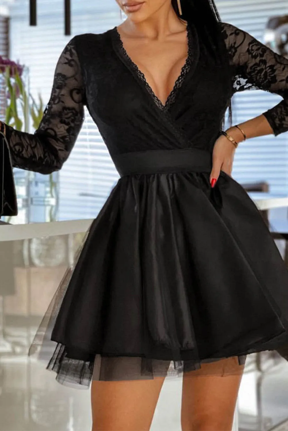Elegant Mesh Lace Flare Mini Dress