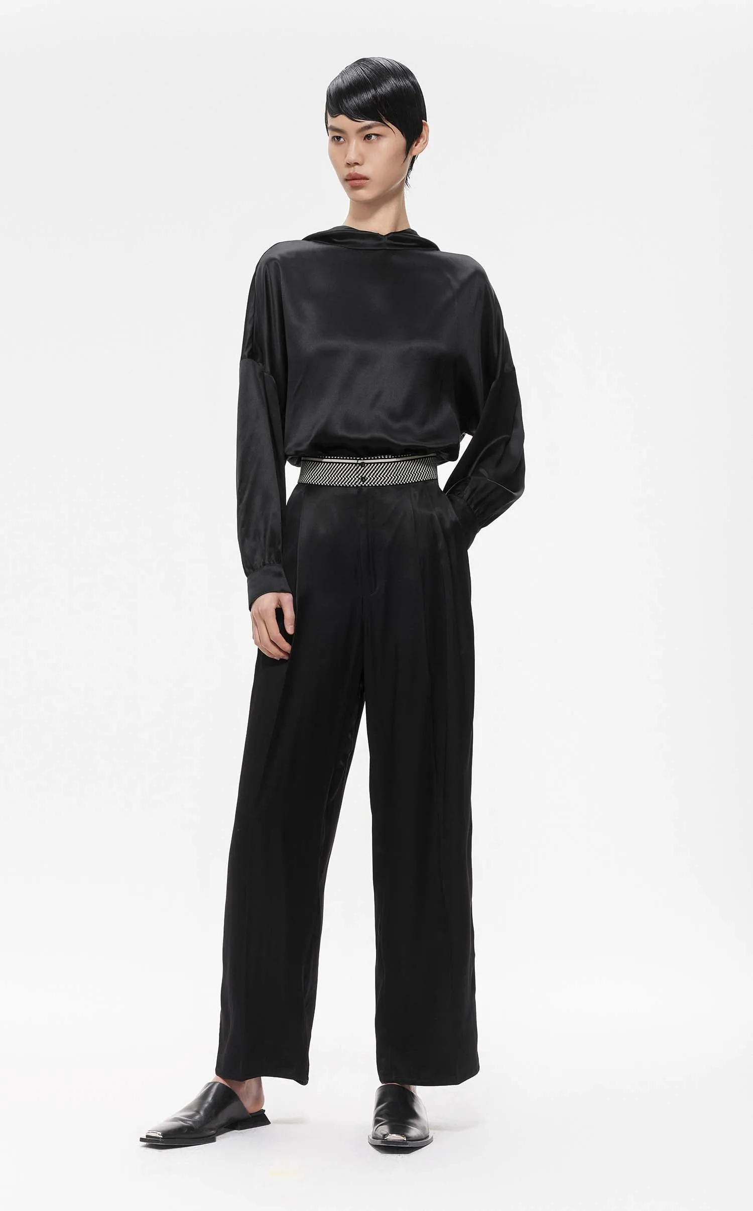 Shirts / JNBY Loose Fit Silk Hooded Long Sleeve Shirt