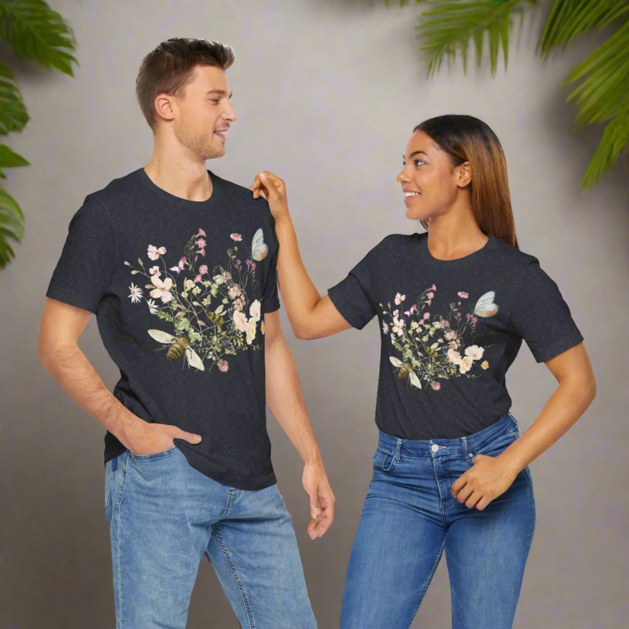 Unisex Vintage Wild Flower and Bee Jersey Short Sleeve Tee